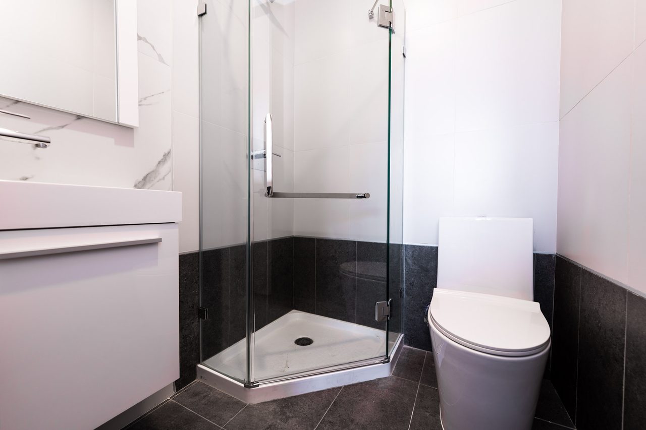 #1836: Crown Heights - Full Bedroom A W/ Private Bathroom - 11