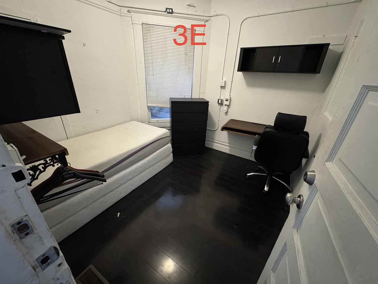  Private Singles  -  Vibrant Co-Living Community in the Heart of Dynamic SoMa, SF  - Gallery -  1