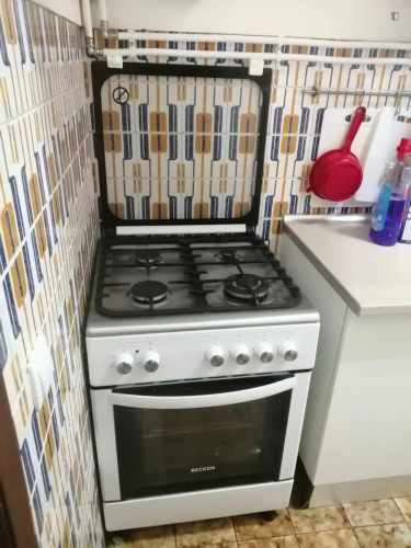 Double bedroom in 4-bedroom apartment  - Gallery -  5