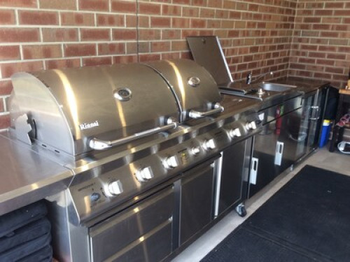 New and Modern Aussie Home!