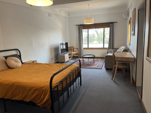 Private Granny Flat 