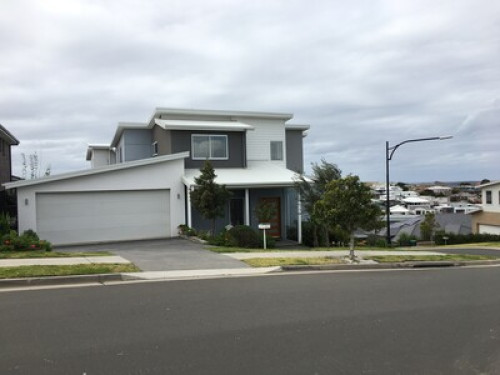 beautiful new house near shellharbo