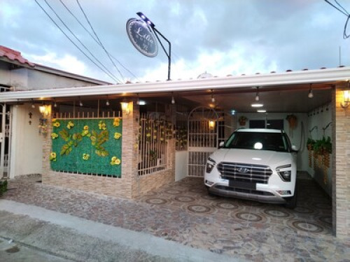 Lilia House #92  - Gallery -  5