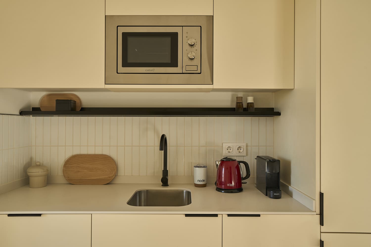  2-Bed Apartment - (2 Double Rooms)  -  The Carabanchel Episode  - Gallery -  9