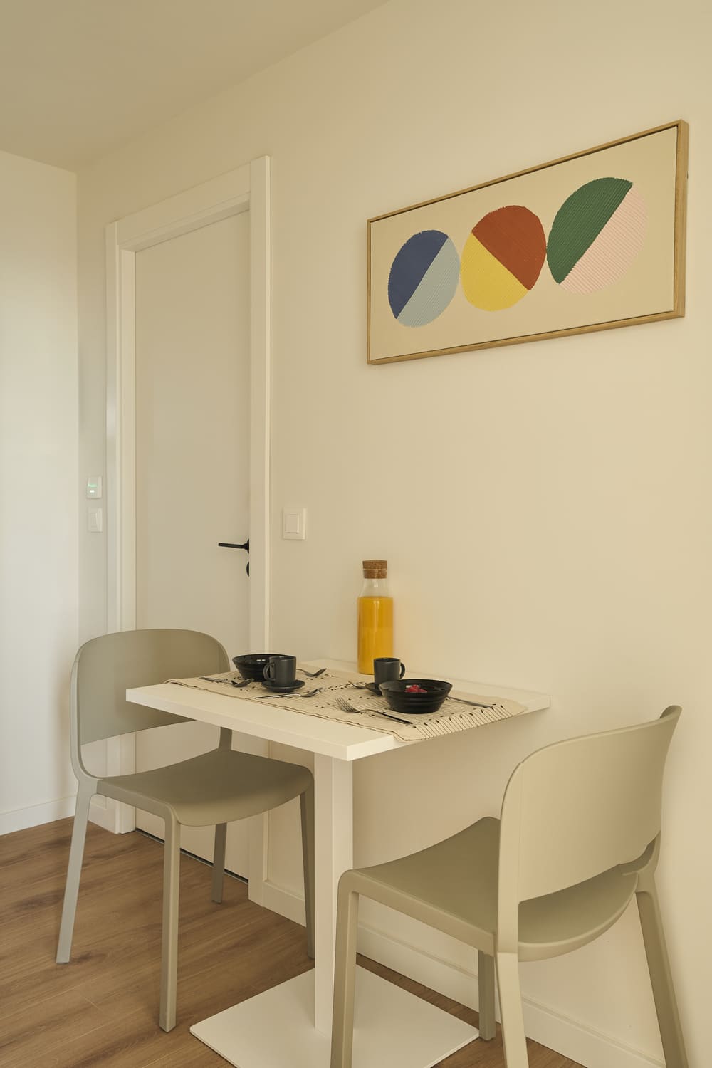  2-Bed Apartment - (2 Double Rooms)  -  The Carabanchel Episode  - Gallery -  8
