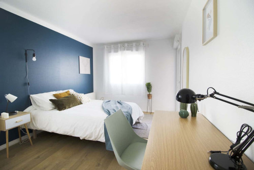 Tidy 13m² bedroom in coliving