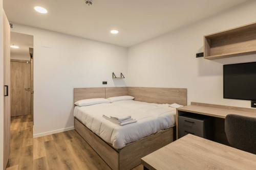 Avenida del Cardenal Herrera Oria - Gallery - 25