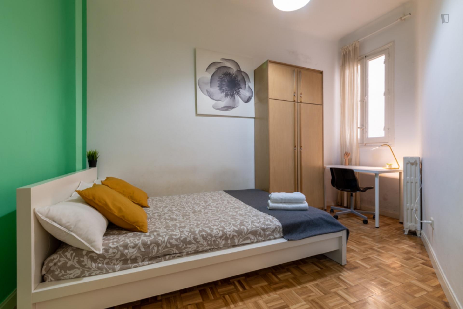 Very Cute Double Bedroom Near The Facultad De Ciencias De La Documentación - Very cute double bedroom near the Facultad de Ciencias de la Documentación - Gallery - 3