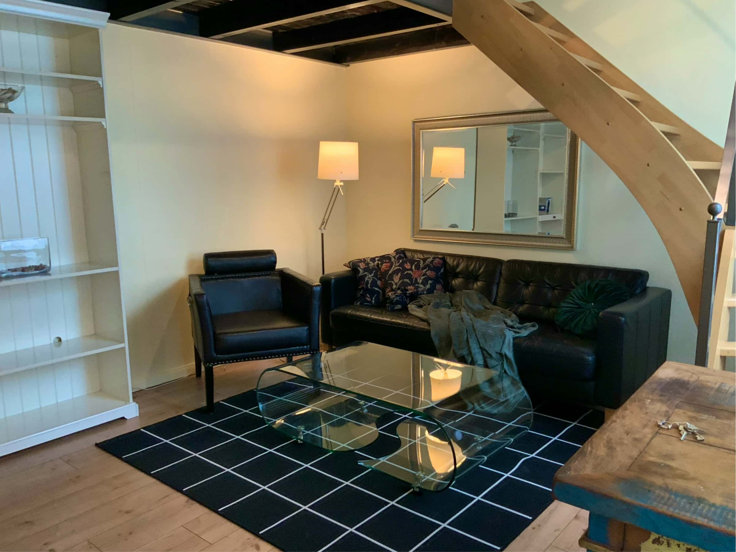 Kurveneck - Kurveneck - Gallery - 1