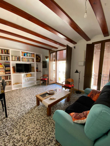 Student-friendly 2-bedroom apartment in El Cabanyal-El Canyamelar - Gallery - 9