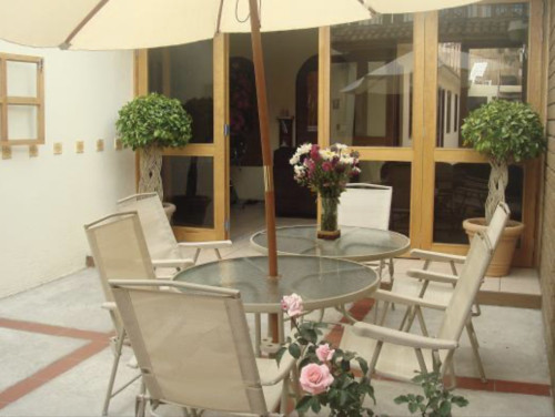 Community-Oriented Coliving in Tranquil Barrio de la Noria, Oaxaca