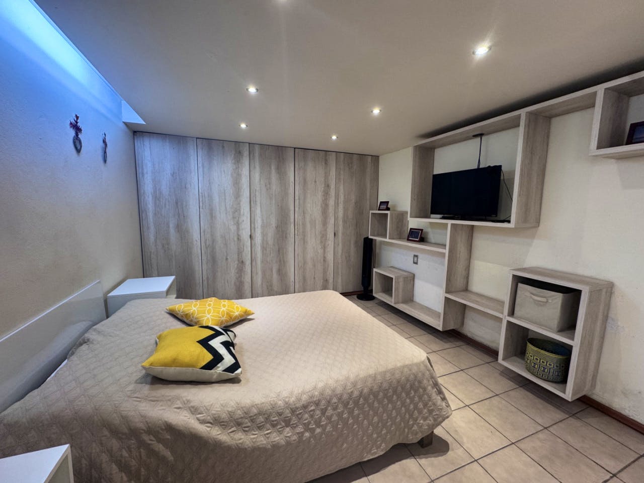  Large Private Room  -  Community-Oriented Coliving in Tranquil Barrio de la Noria, Oaxaca  - Gallery -  51