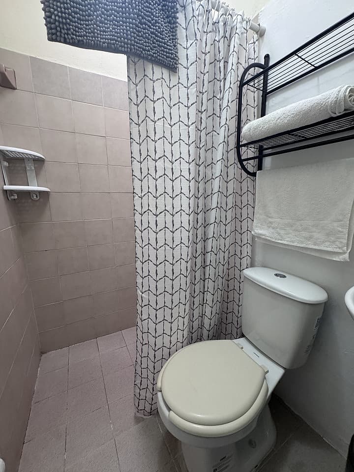  Large Private Room  -  Community-Oriented Coliving in Tranquil Barrio de la Noria, Oaxaca  - Gallery -  26