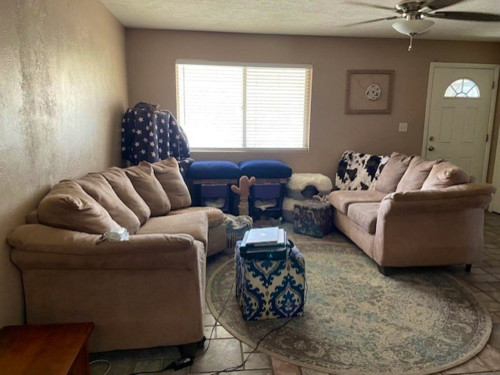Sustainable Coliving Sanctuary with Creative Energy in Paradise Valley Village