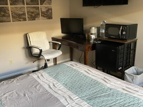 Rest and work near PHX airport