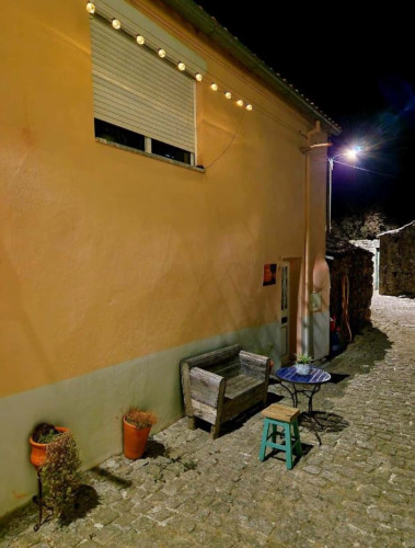 Cozy Portuguese house in Carregal with terrace and fireplace - Gallery - 12