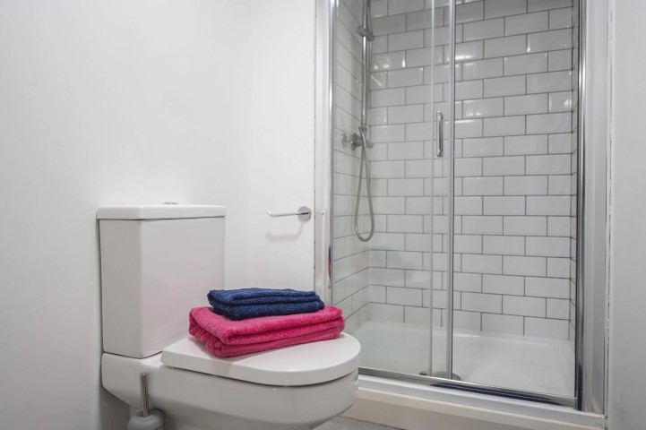  Mezzanine Apartment  -  St Cyprians  - Gallery -  11