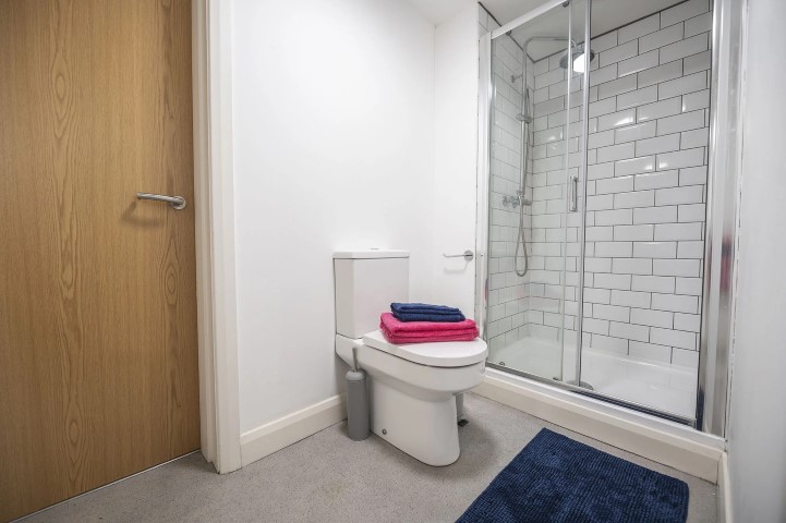  Mezzanine Apartment  -  St Cyprians  - Gallery -  6