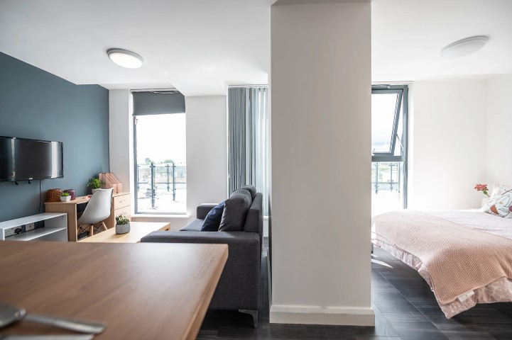 Penthouse Studio  -  St Cyprians  - Gallery -  5
