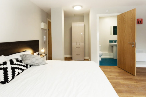 Avalon Court - Gallery - 14