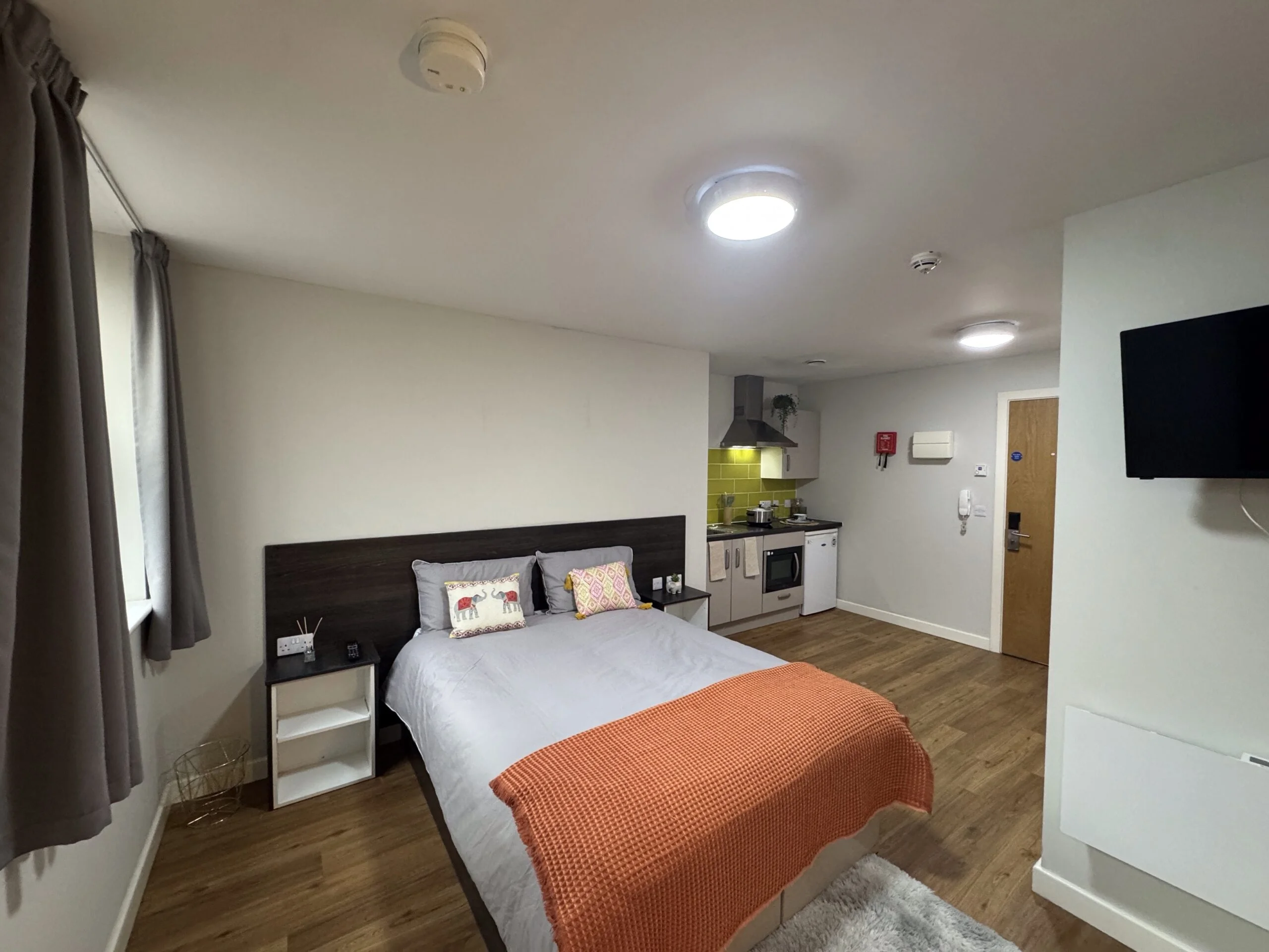 Premium Studio (double Bed) - 5