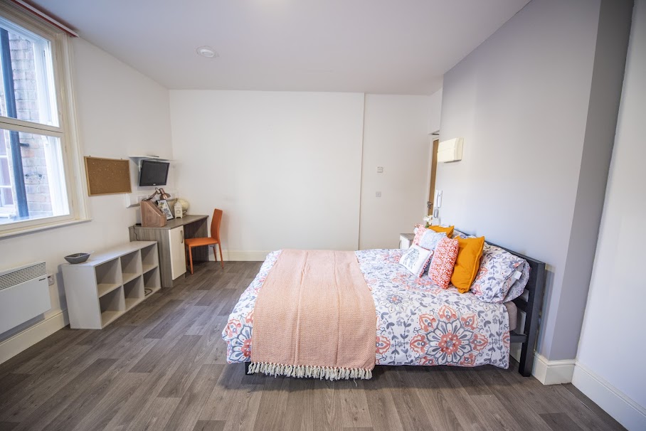  Superior Studio  -  Bard House  - Gallery -  7