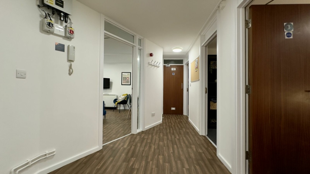  4 Bedroom House - 17 Brookside  -  Brookside, Kedleston Street  - Gallery -  5