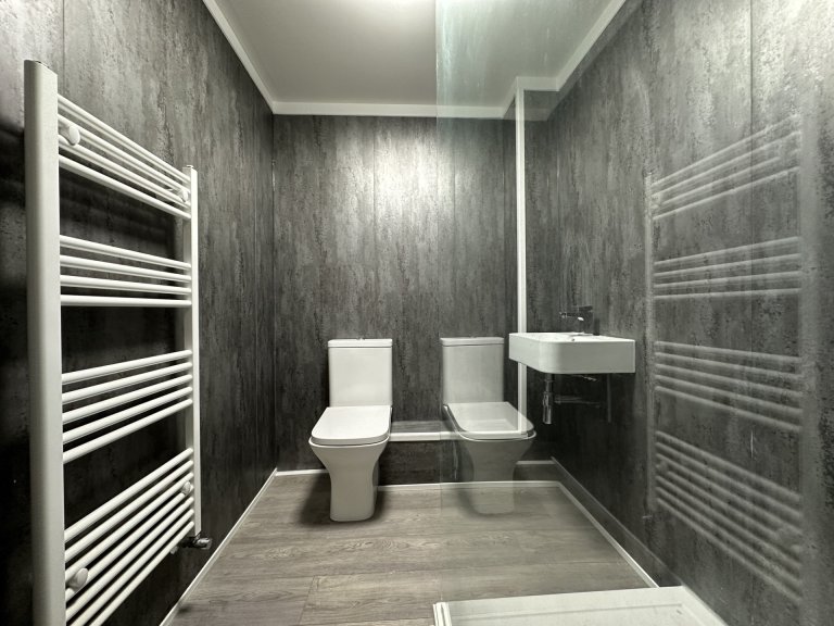  7 Bedroom House - 132 Uttoxeter  -  Uttoxeter New Rd  - Gallery -  2