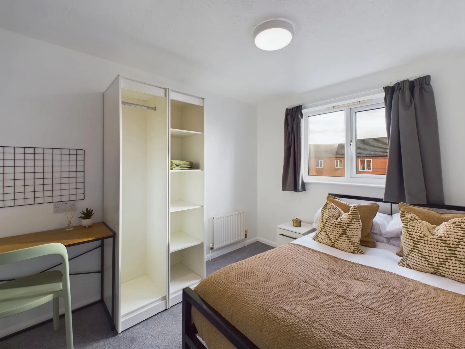 6 Bedroom House - 5 Sage Road - 7