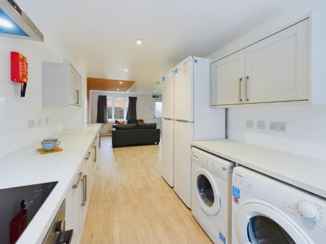 6 Bedroom House - 7 Sage Road - Sage Road - Gallery - 9