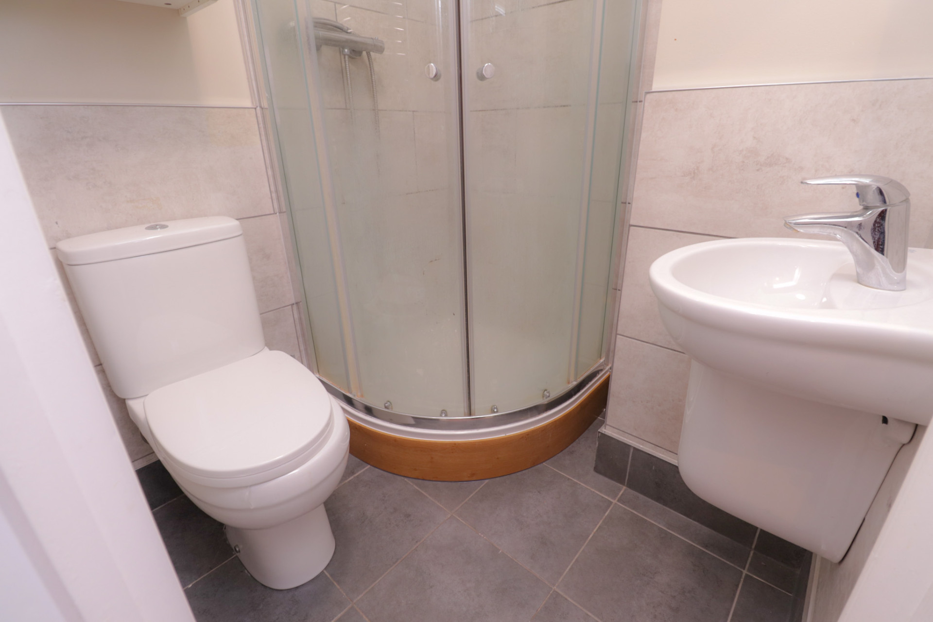  7 Bedroom House - 106 Yarborough Road  -  Yarborough Road  - Gallery -  4