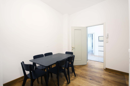 Camera Singola in via Corso San Gottardo - Gallery - 6