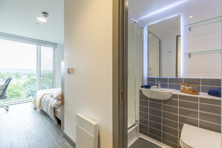  Classic En Suite  -  Ashlin House  - Gallery -  12