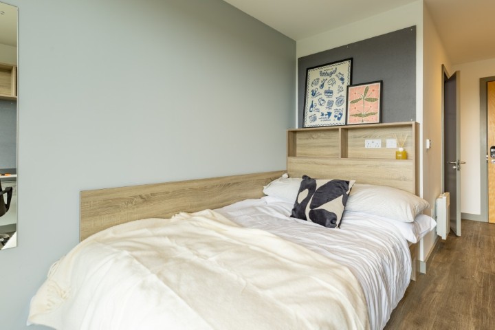  Classic En Suite  -  Ashlin House  - Gallery -  1