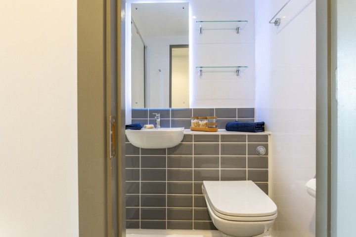  Superior En Suite  -  Ashlin House  - Gallery -  6