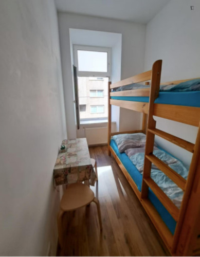 Dreamy Twin Bedroom close to Keplerplatz Metro