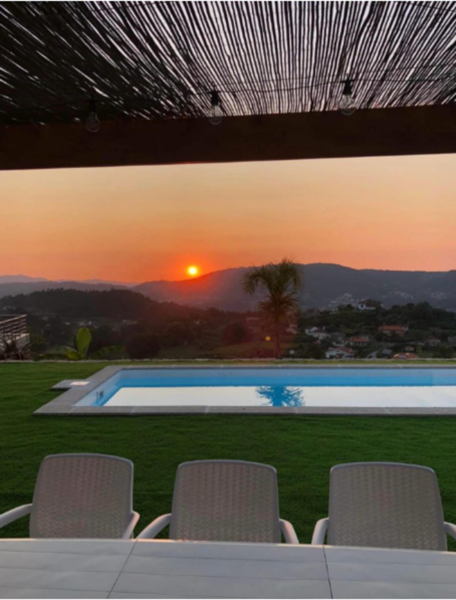 Breathtaking 3 Bedroom House With A Swimming Pool Close To Arouca Suspension Bridge - Breathtaking 3 Bedroom House with a swimming pool close to Arouca Suspension Bridge - Gallery - 1