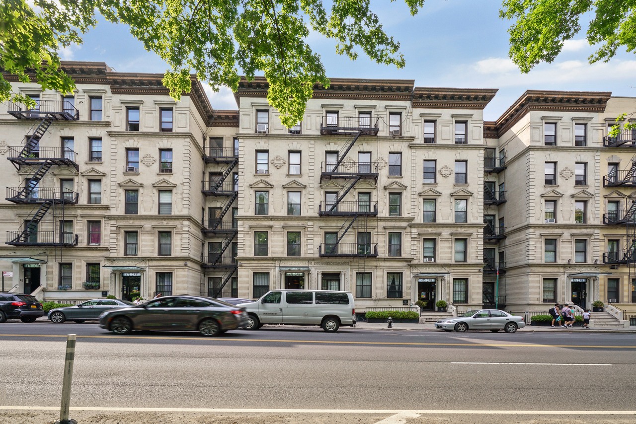 #432: Upper West Side - Studio (Queen) - 4
