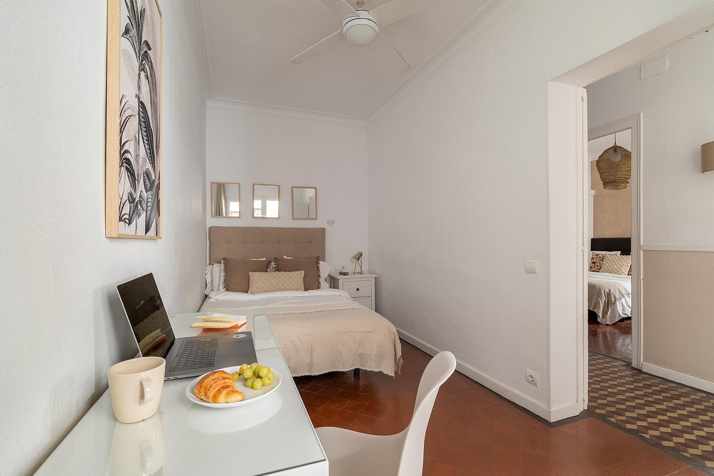  Small Room  -  Modern Coliving Room in the Heart of Vibrant Ciutat Vella, Barcelona Apartment  - Gallery -  73