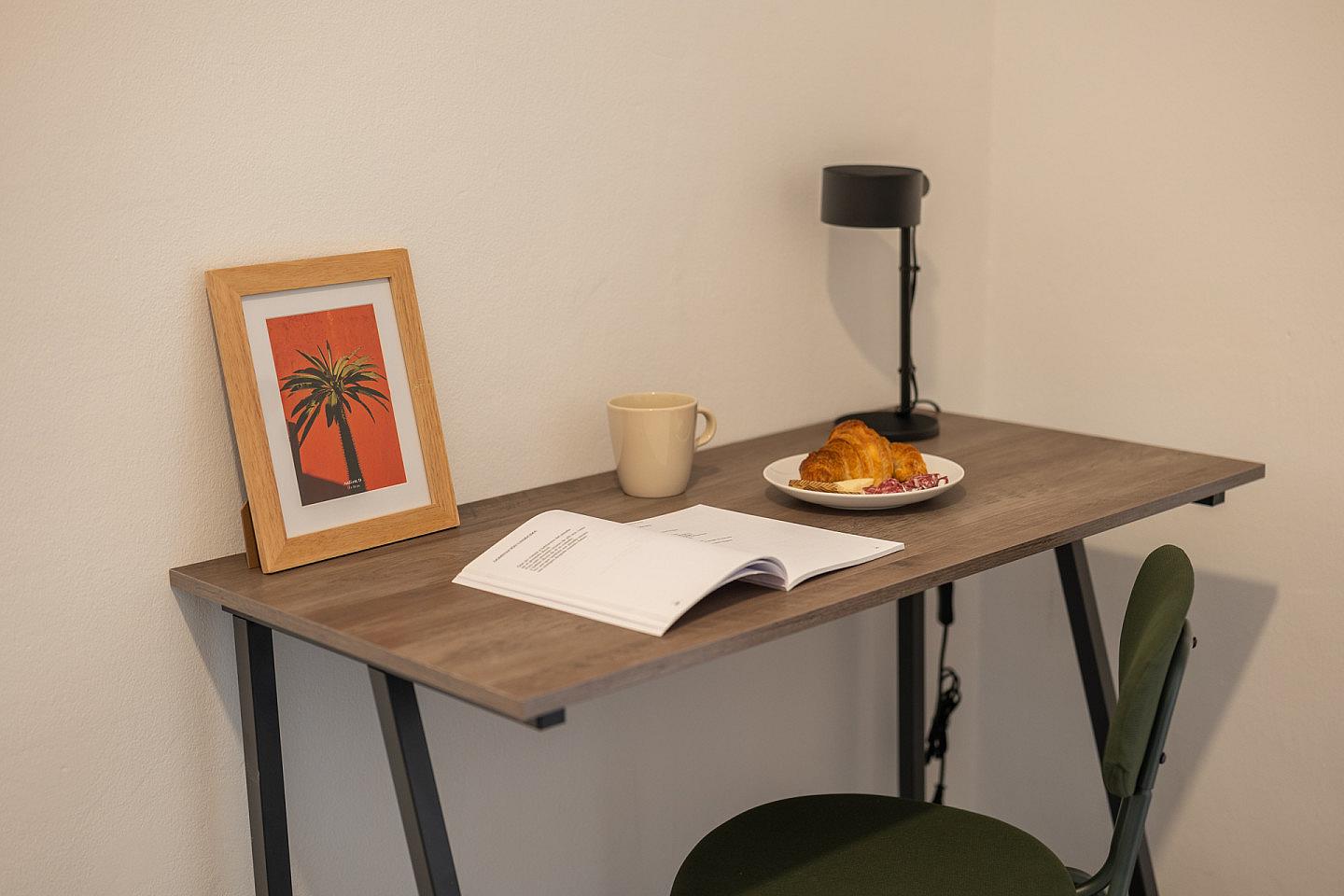  Small Room  -  Modern Coliving Room in the Heart of Vibrant Ciutat Vella, Barcelona Apartment  - Gallery -  79