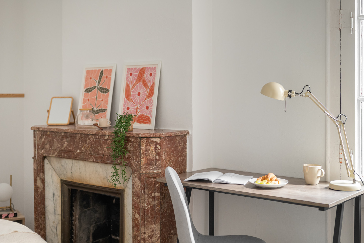  Premium Private Bathroom  -  Modern Coliving Room in the Heart of Vibrant Ciutat Vella, Barcelona Apartment  - Gallery -  14