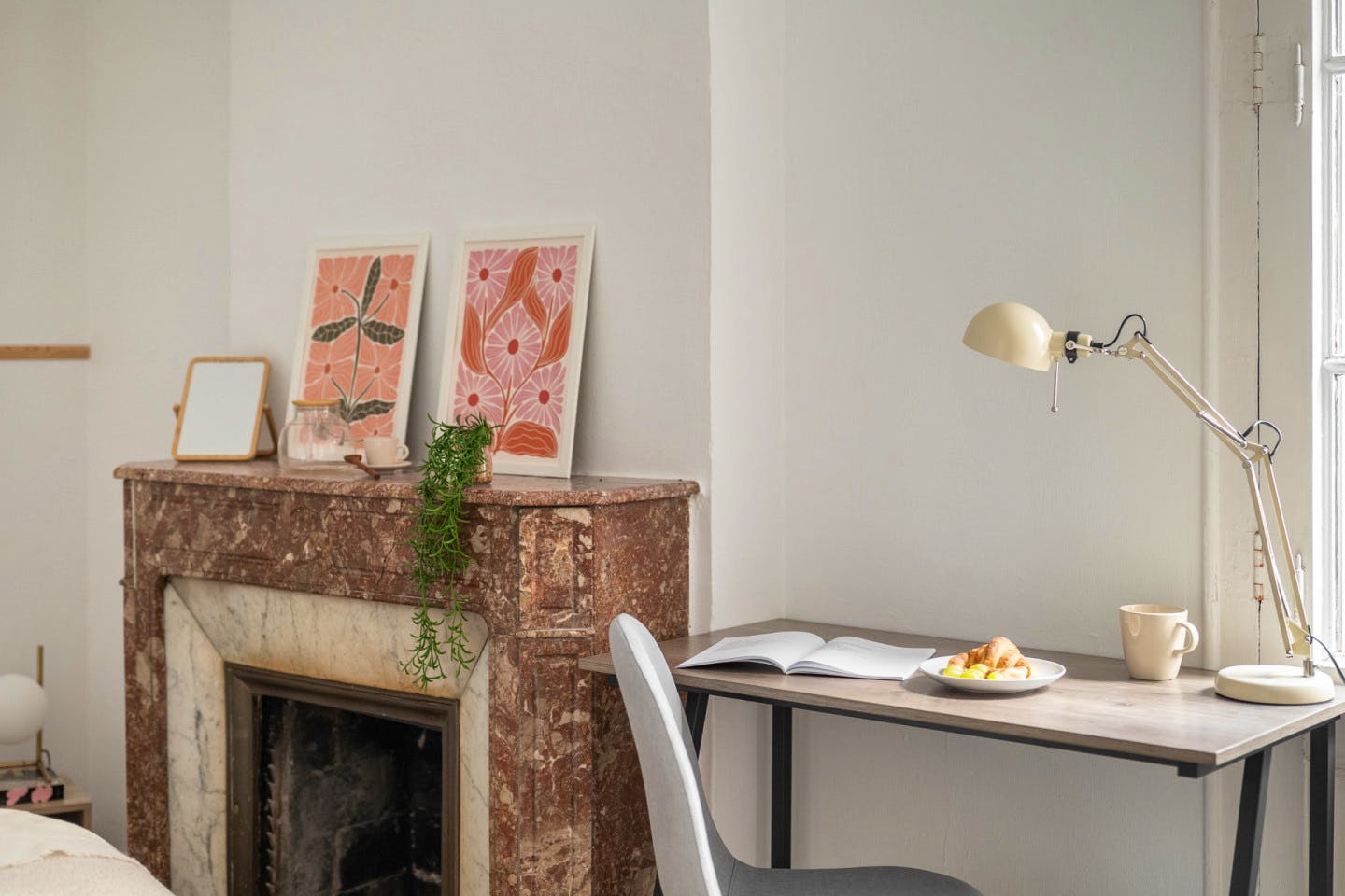  Premium Private Bathroom  -  Modern Coliving Room in the Heart of Vibrant Ciutat Vella, Barcelona Apartment  - Gallery -  4