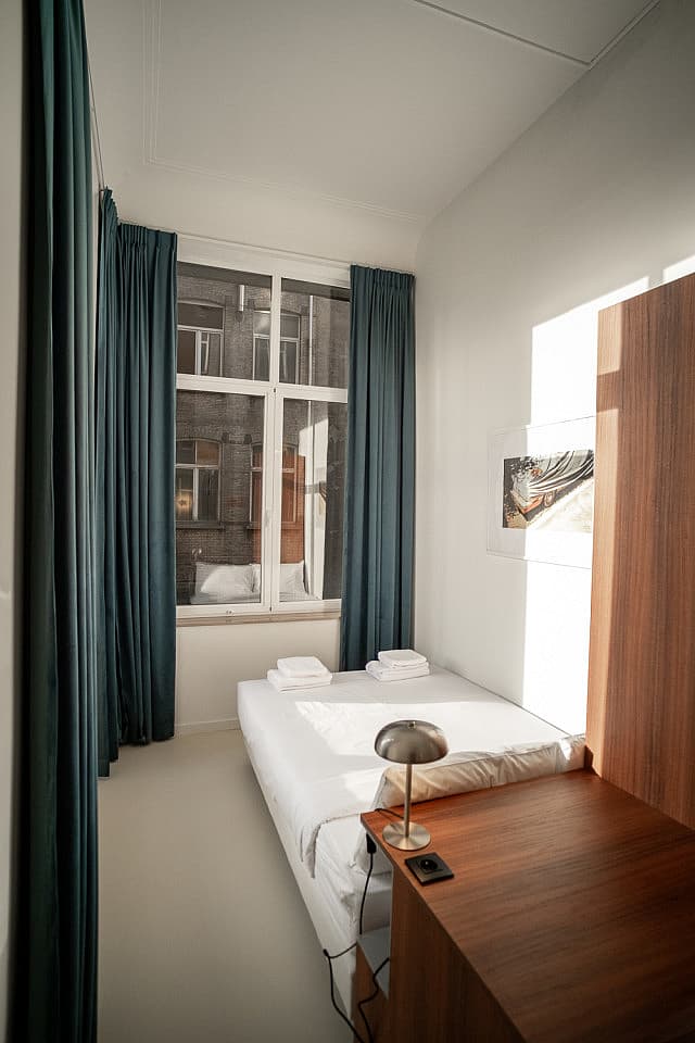  Pocket Room  -  Coliving in Renaissance Revival Style Amidst an Art-Enriched Neighborhood  - Gallery -  43