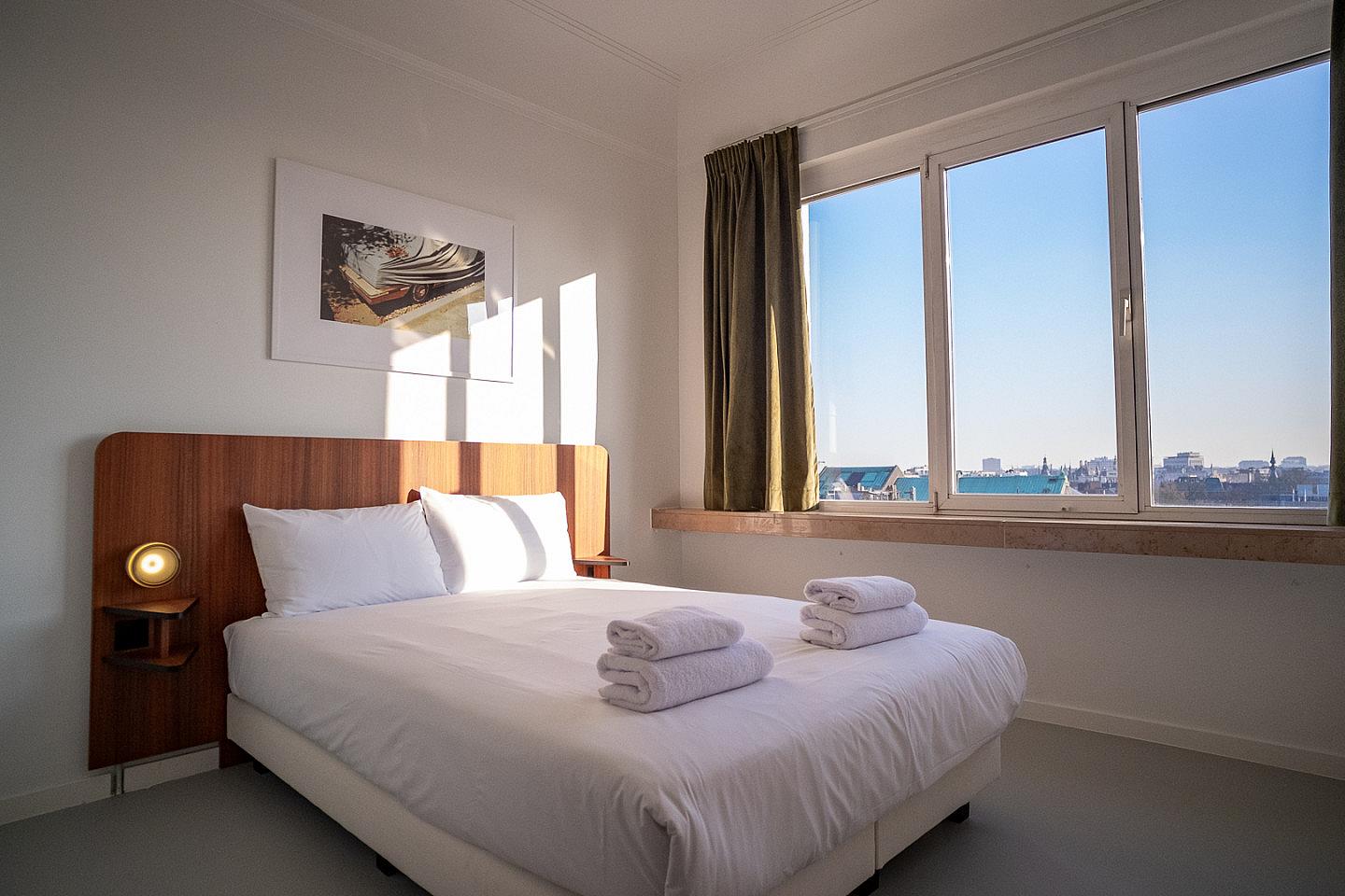  Standard Room  -  Coliving in Renaissance Revival Style Amidst an Art-Enriched Neighborhood  - Gallery -  59