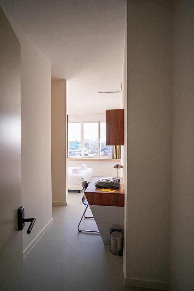  Standard Room  -  Coliving in Renaissance Revival Style Amidst an Art-Enriched Neighborhood  - Gallery -  70