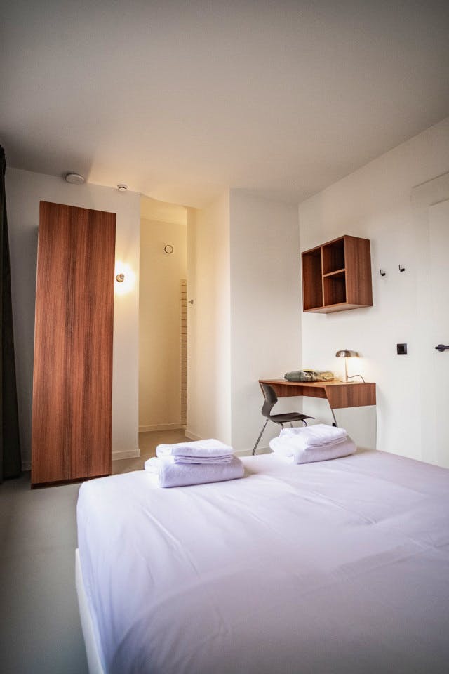  Standard Room  -  Coliving in Renaissance Revival Style Amidst an Art-Enriched Neighborhood  - Gallery -  10