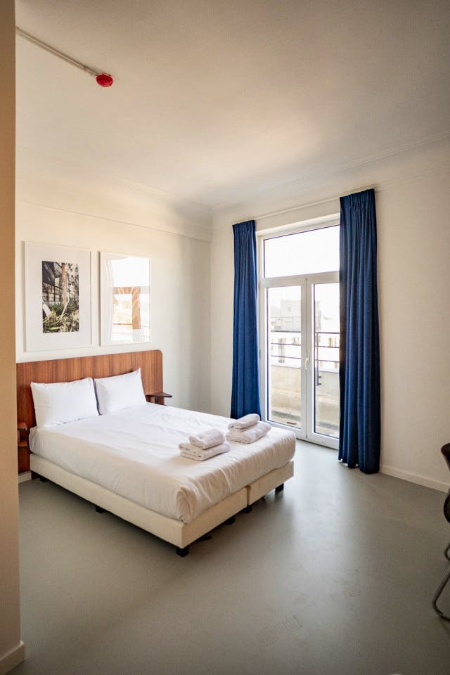  Suite Room  -  Coliving in Renaissance Revival Style Amidst an Art-Enriched Neighborhood  - Gallery -  8