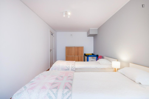 Fantastic 5-bedroom villa in sunny Alvor - Gallery - 9