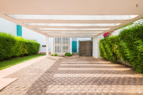 Fantastic 5-bedroom villa in sunny Alvor - Gallery - 19