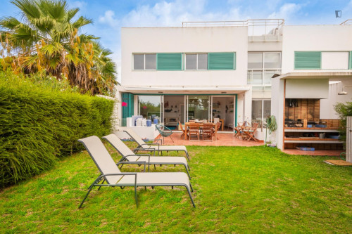Fantastic 5-bedroom villa in sunny Alvor - Gallery - 17